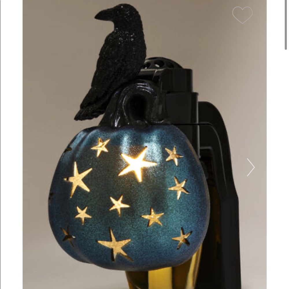 Bath & Body Works Halloween Raven Plug in Nightlight